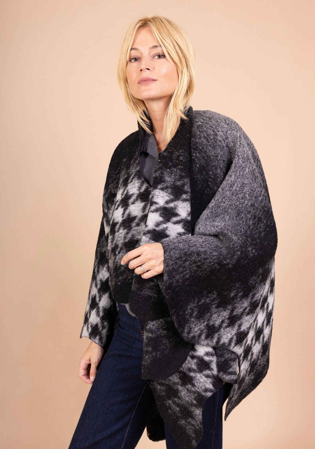Italian Jacket 70% Wool 30% Polyester | Multiple Color Options