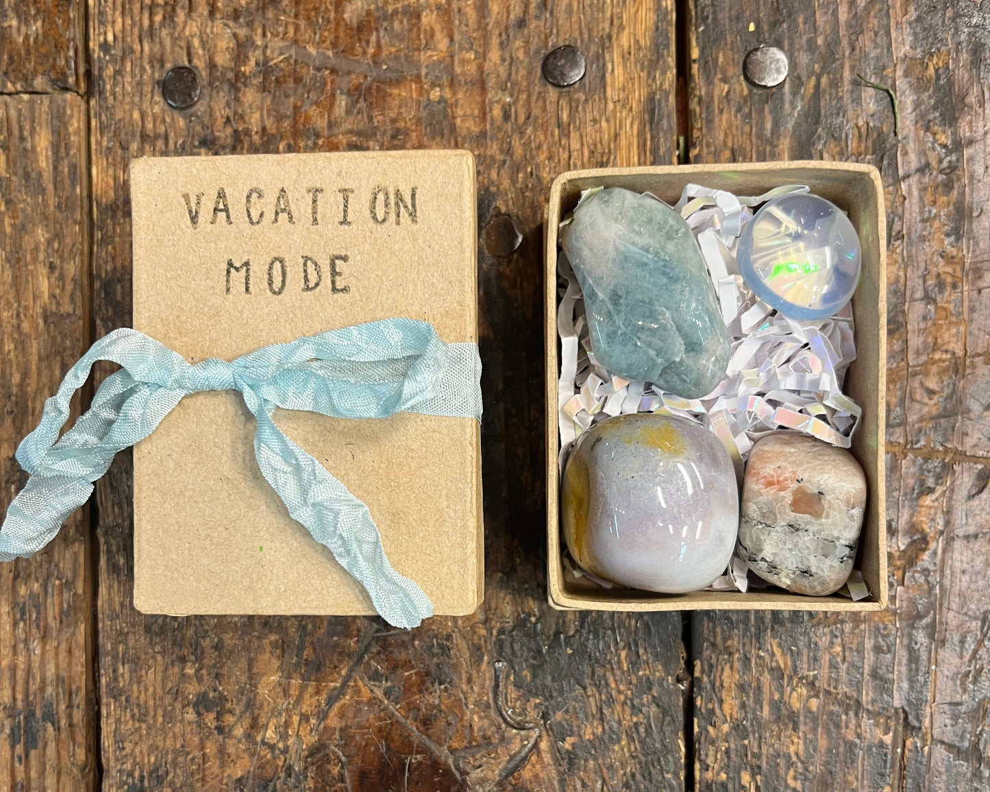 Vacation Mode Crystal Box