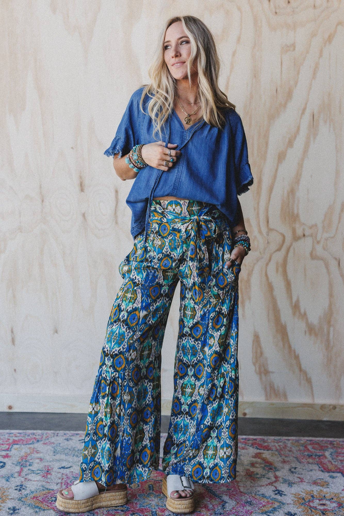 Secret Admirer Printed Pants - Blue Multi